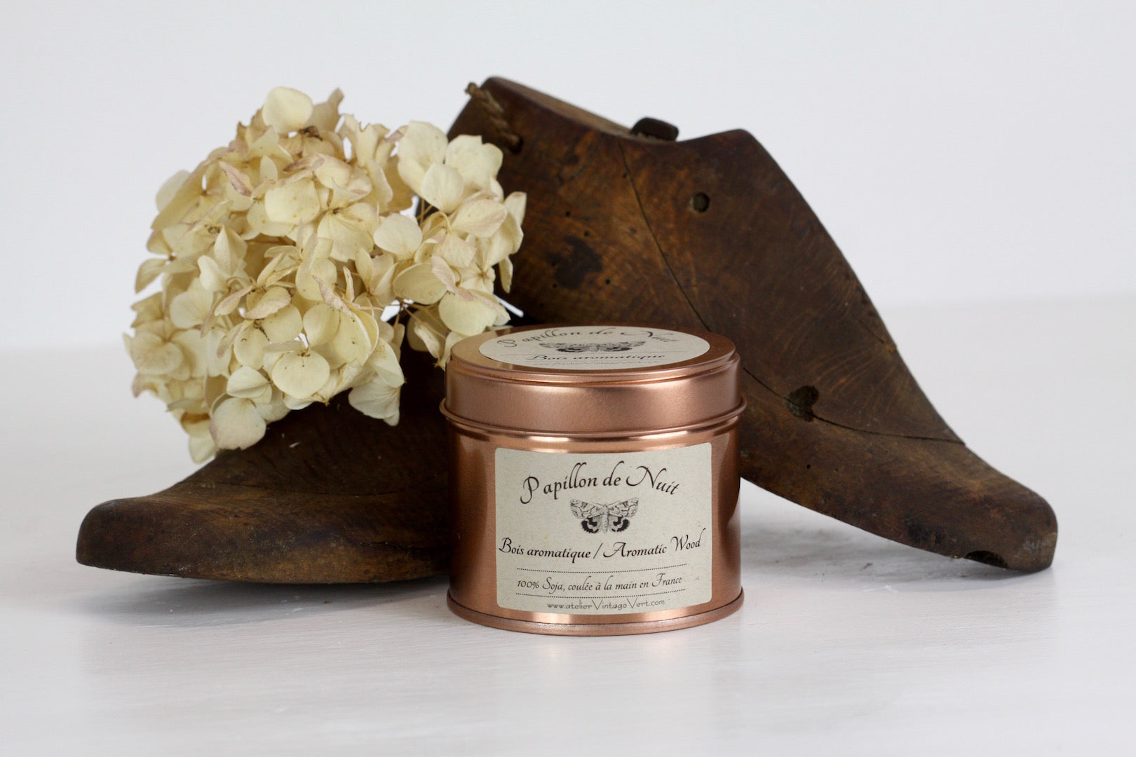 Soy Candle - Aromatic Wood